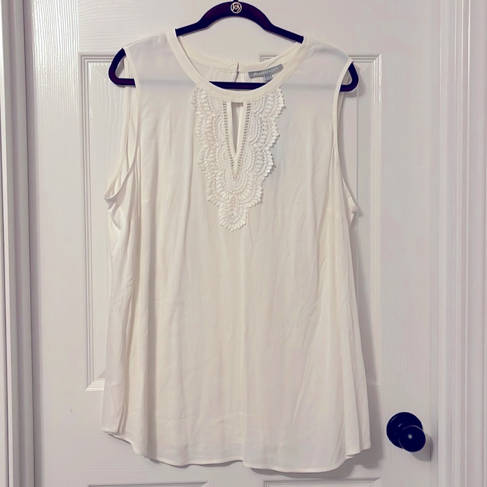 White Sleeveless Keyhole Crochet Top